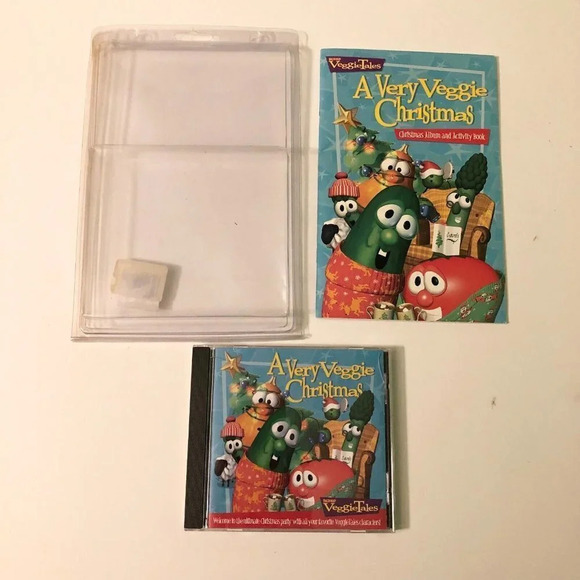 Veggie Tales A Very Veggie  Christmas CD Christmas Album And Activity Book - Picture 1 of 16